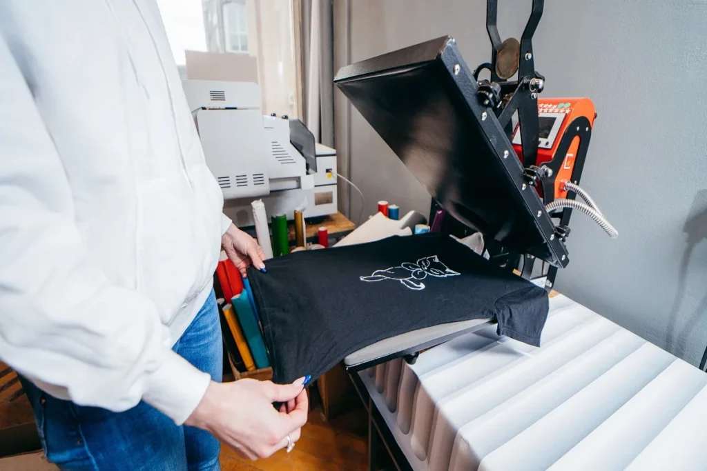 Vinyl Cutting t-shirt printing